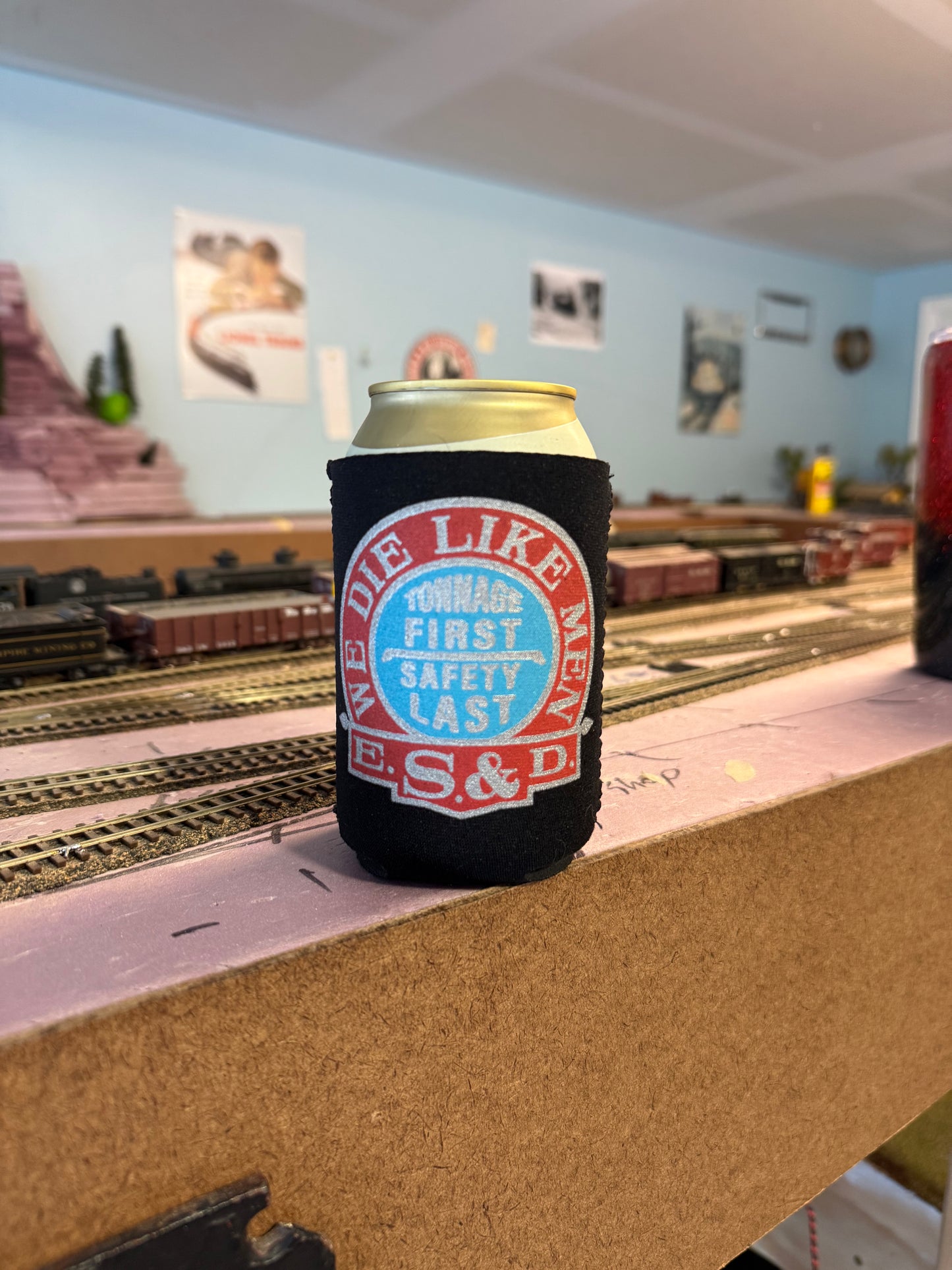 Black Tri Color Herald ES&D Herald Magnetic Koozie